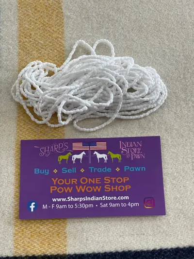 9/0 TRI CUT BEADS 112 OPAQUE WHITE
