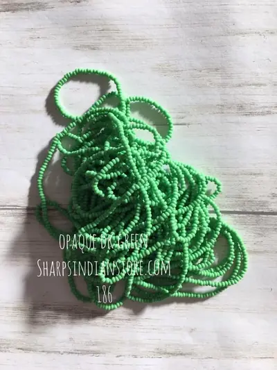 10/0 SEED BEAD 10SB186 OPAQUE DARK GREEN