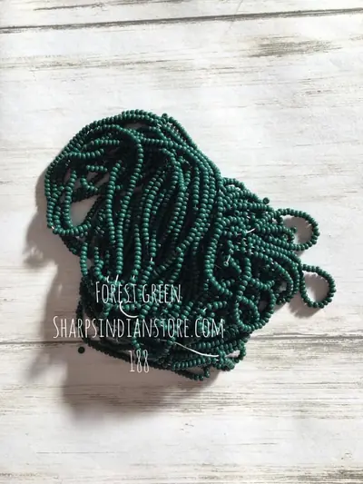 10/0 SEED BEAD 10SB188 OPAQUE FOREST GREEN