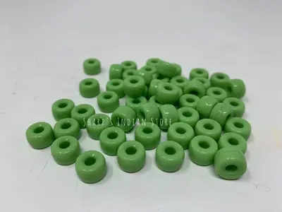 9MM LIGHT GREEN CROW BEAD