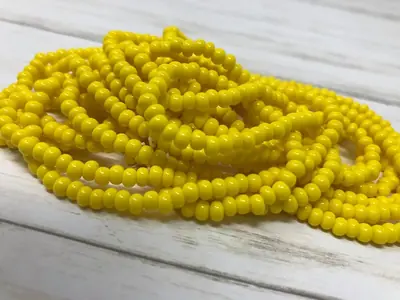 6/0 6SB122 OPAQUE YELLOW