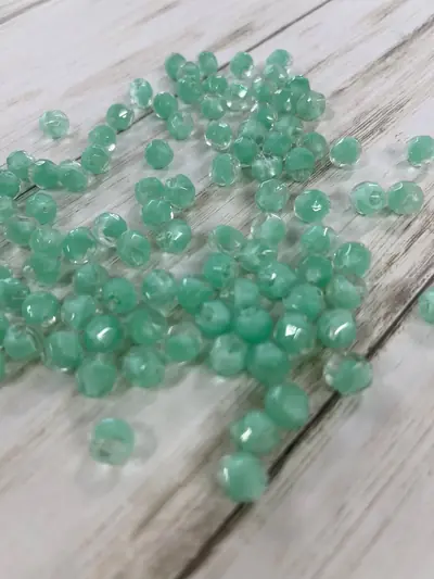 8MM CRYSTAL MINT