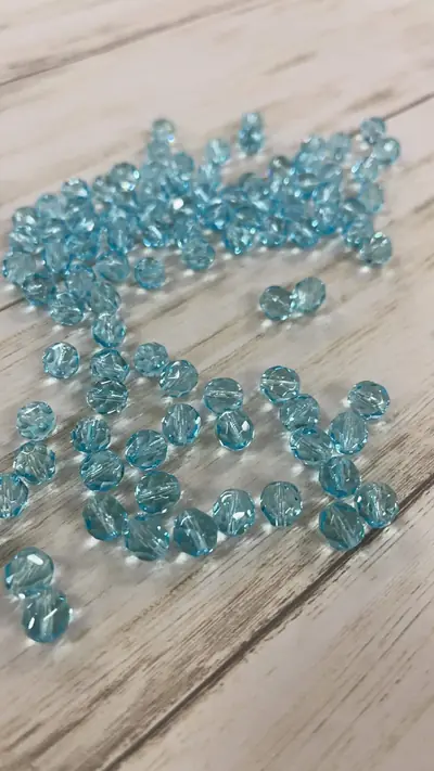 8MM #262 TRANSPARENT LIGHT AQUA