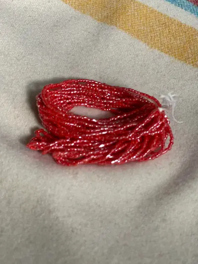 9/0 TRI CUT 341 LIGHT RED LUSTER