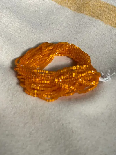 9/0 TRI CUT 8509 ORANGE SATIN