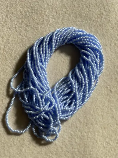 10/0 SEED BEAD #360 LUSTER LIGHT BLUE