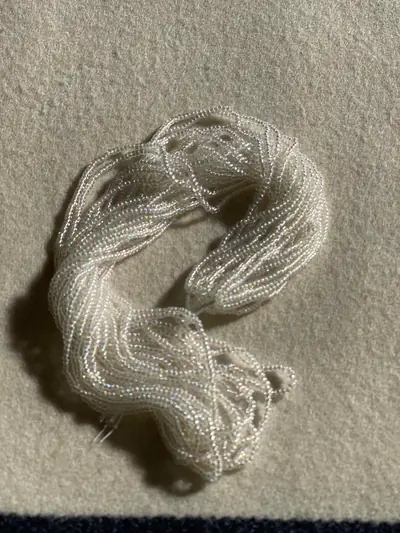10/0 SEED BEAD #512-T CRYSTAL AB