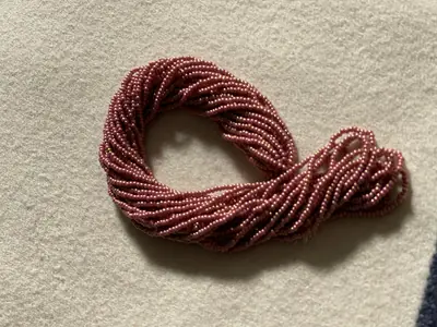 10/0 SEED BEAD #393-RL OPAQUE ROSE LUSTER