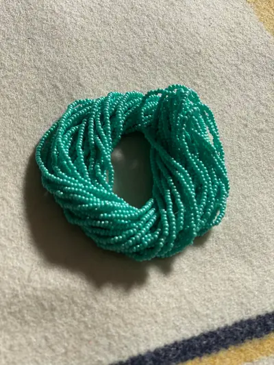 10/0 SEED BEAD #181-TA MINT GREEN