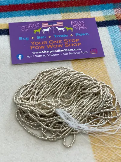 12/0 SEED BEAD #812 METALLIC SILVER