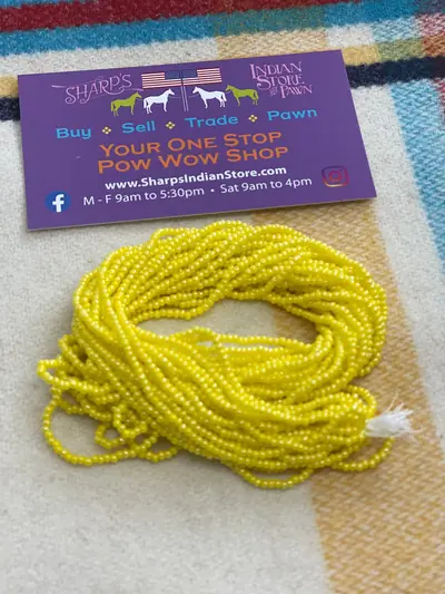 12/0 SEED BEAD #322 LIGHT YELLOW LUSTER
