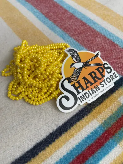 6/0 SEED BEAD #322 LT YELLOW LUSTER